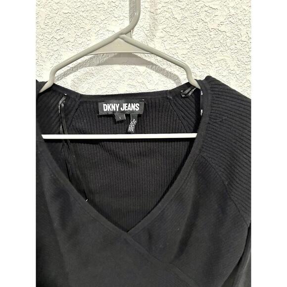 DKNY Jean Jeans Women Black Cropped Pullover Sweater Size  L - Preowned - Picture 2 of 5